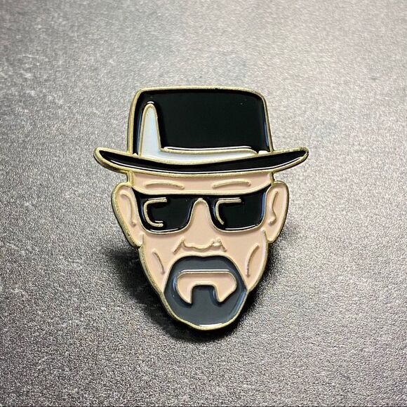 Walter Breaking Bad Enamel Pin/ Brooch - Picture 2 of 5